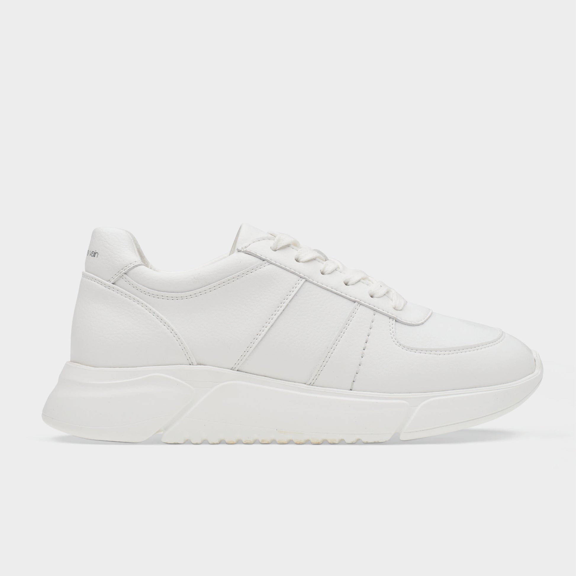 Challenge V3 Sustainable Sneaker White Side