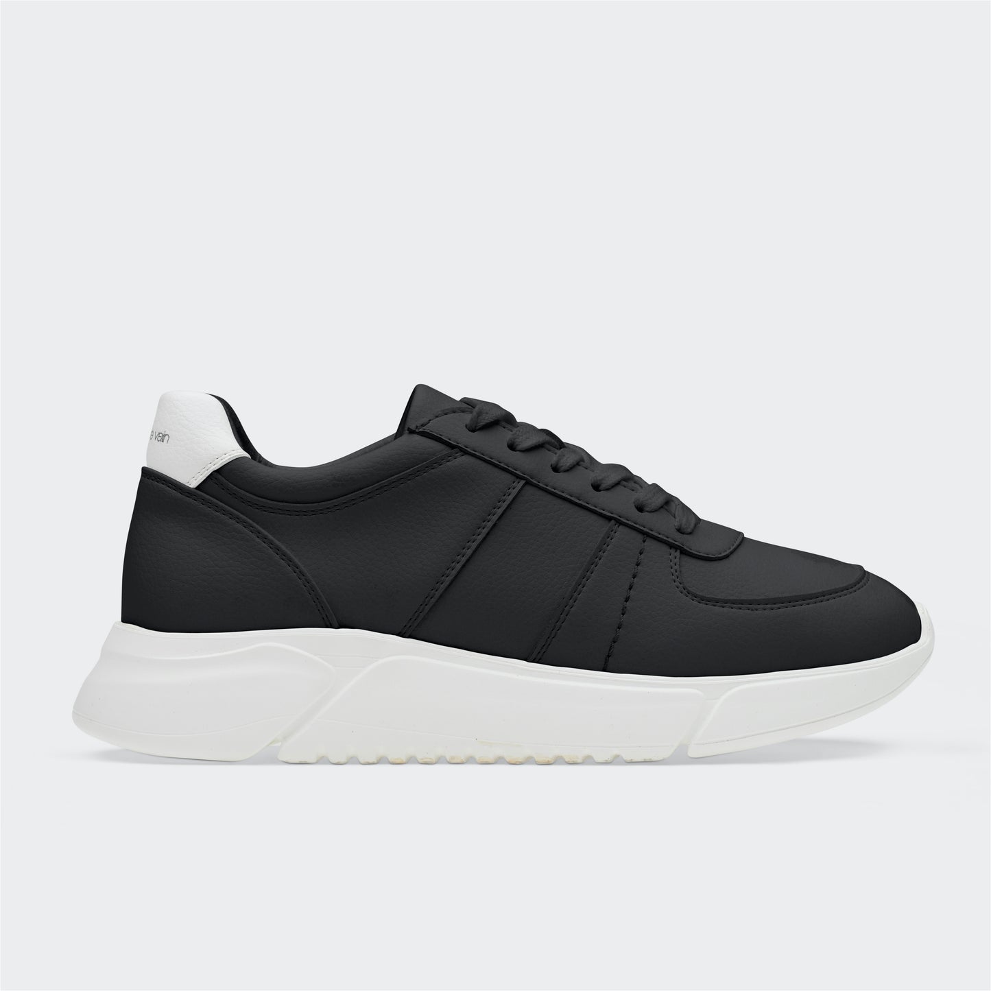 Challenge V3 Sustainable Sneaker - Black