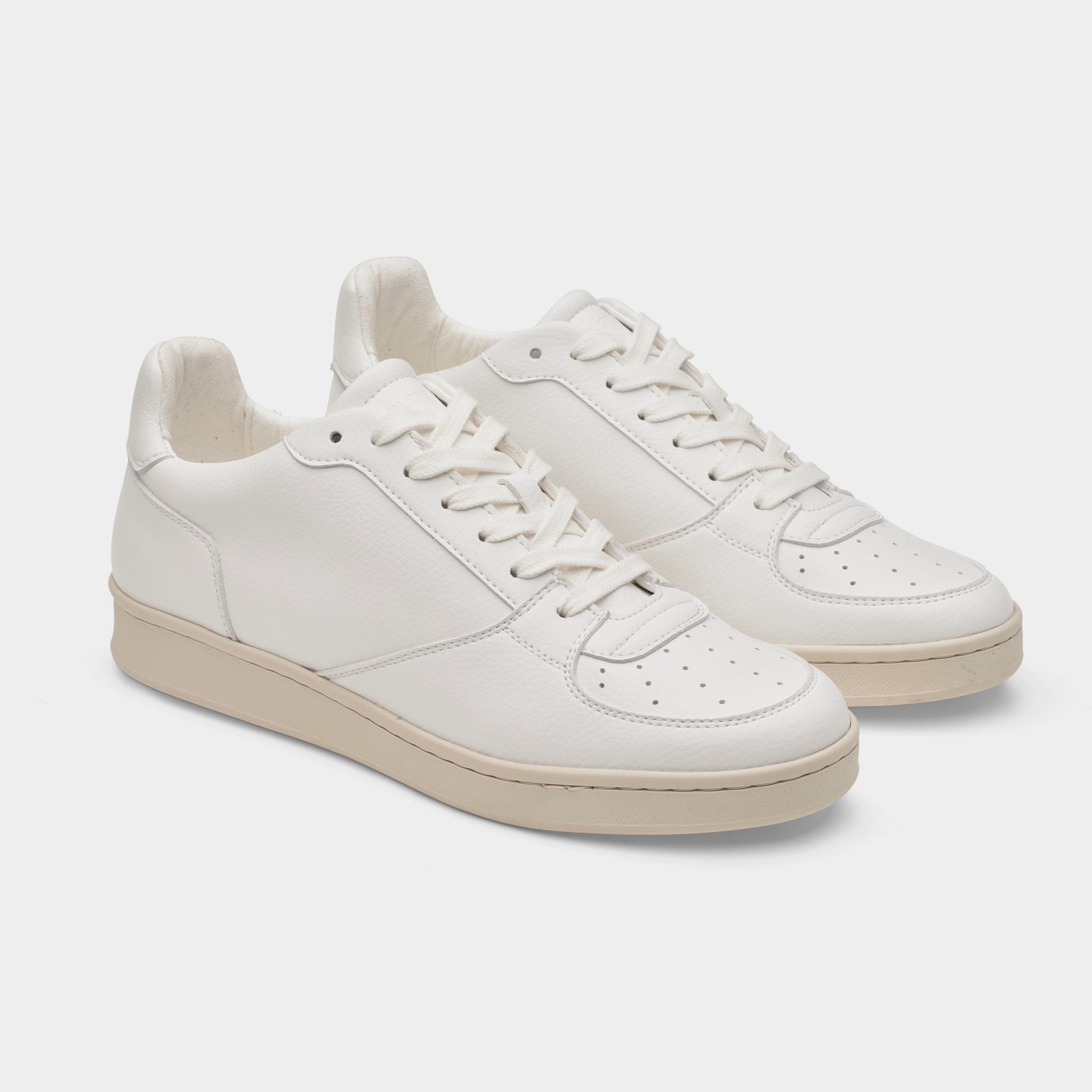 Eden V3 Sustainable Sneaker White Front