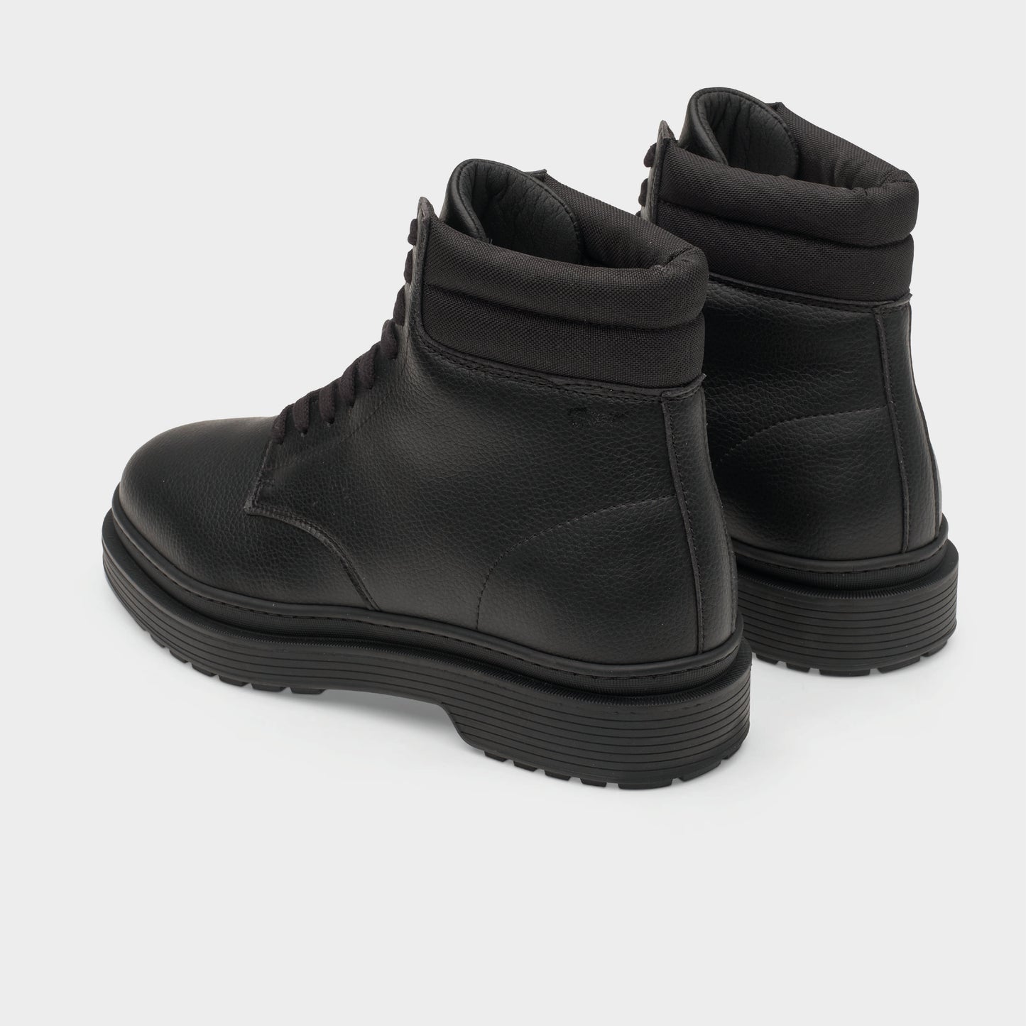 Revenge V2 Sustainable Boot Black Back